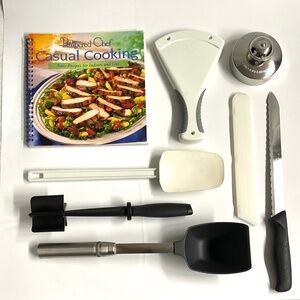 Lot:  7 Pampered Chef  Kitchen Utensils